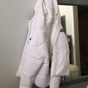 Nike puffer